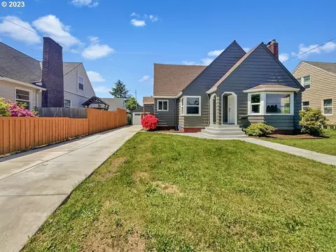 4921 SE 52nd Ave, Portland, OR 97206