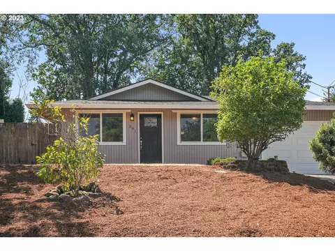 391 N 10th St, Saint Helens, OR 97051