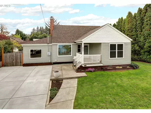 8822 NE Alberta St, Portland, OR 97220