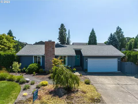 340 NE 27th St, Mcminnville, OR 97128
