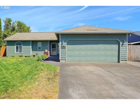 400 N 8th St, Aumsville, OR 97325