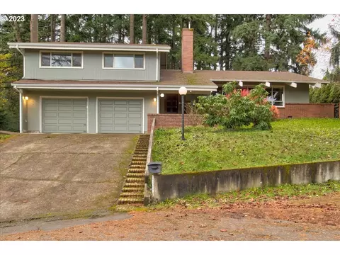 2101 Buck St, Eugene, OR 97405