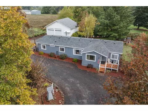 1050 Pleasant Valley Rd, Sweet Home, OR 97386