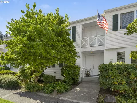 13136 SW 17th St, Beaverton, OR 97008