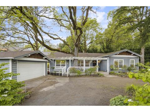 1251 SE River Forest Ln, Milwaukie, OR 97267
