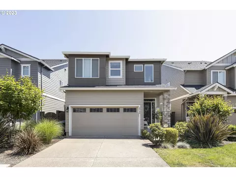 3746 SE Mckenzie Ave, Hillsboro, OR 97123