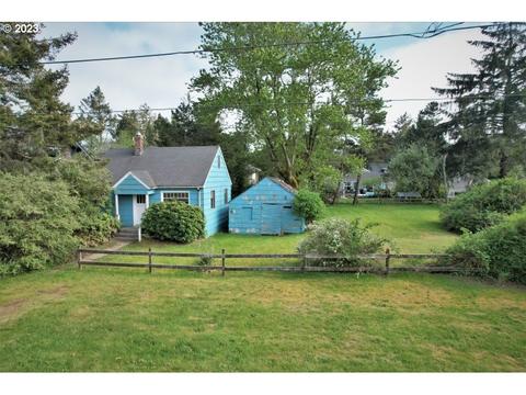 669 C St, Gearhart, OR 97138
