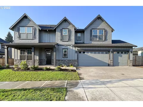 11879 Winnie Way, Oregon City, OR 97045