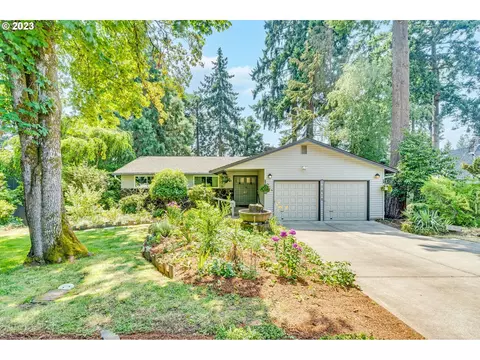 11418 NE Summit Ridge Dr, Vancouver, WA 98686