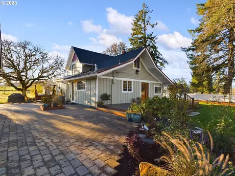 10501 NW Moores Valley Rd, Yamhill, OR 97148