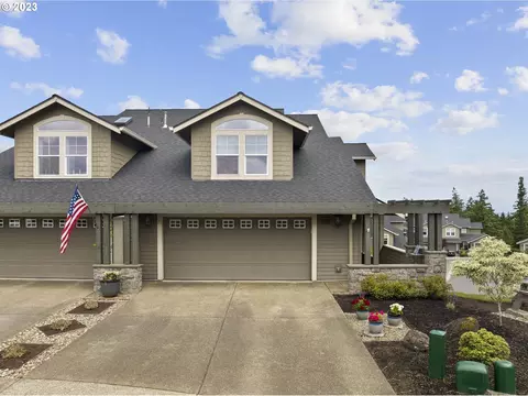 10344 SE Bristol Ct, Happy Valley, OR 97086