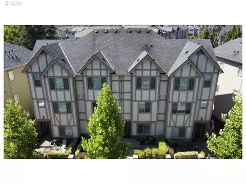 29053 SW Costa Cir W, Wilsonville, OR 97070