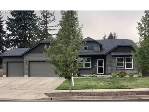 2644 NW Kingston Way, Albany, OR 97321