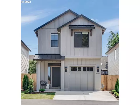 9905 NE 44th Ct, Vancouver, WA 98686