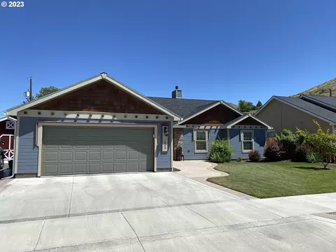 1620 Balm St, Baker City, OR 97814