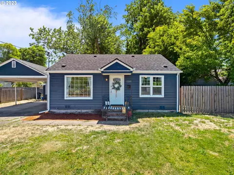3260 Royal Ave, Eugene, OR 97402