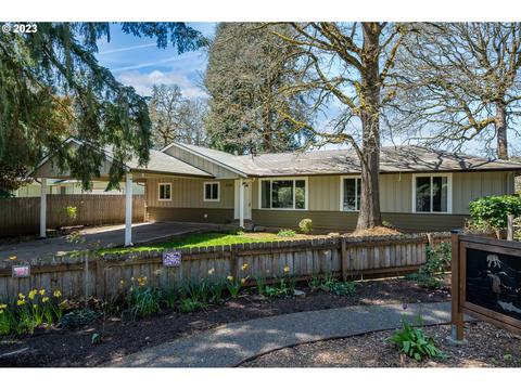 5785 Kimball Ct, Lake Oswego, OR 97035