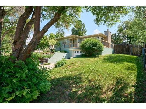 405 SE 6th St, Enterprise, OR 97828