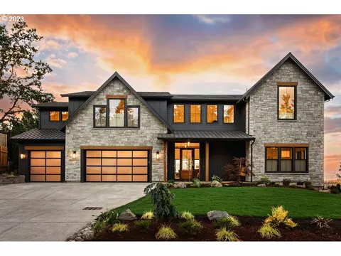 18027 Eastridge Ln, Lake Oswego, OR 97034