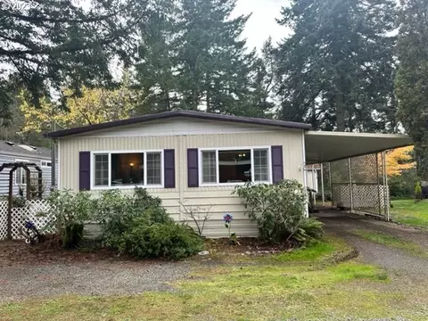 88875 Bayberry Ln #20, Florence, OR 97439