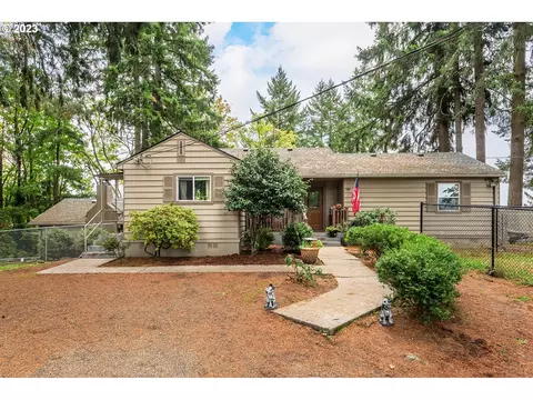 2320 W Castleman St, Longview, WA 98632