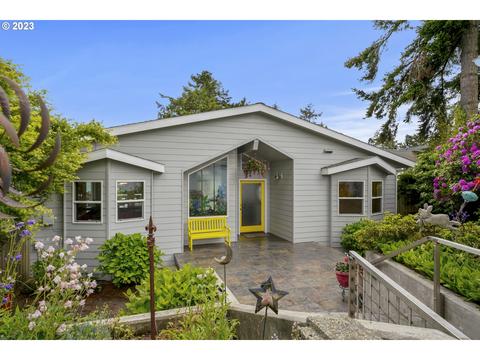 1265 Winsor Ave, North Bend, OR 97459