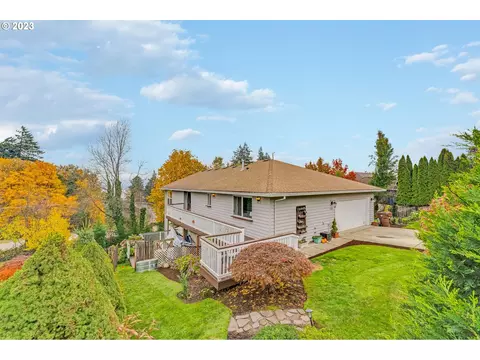 1620 6th St, Columbia City, OR 97018