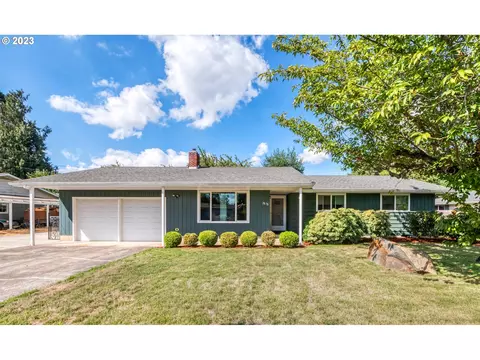 2878 Maranta St, Eugene, OR 97404