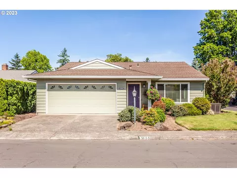 15685 SW Alderbrook Cir, Tigard, OR 97224