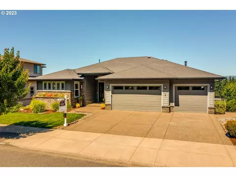 3832 NW Jasmine St, Camas, WA 98607