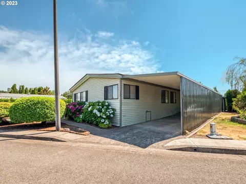 1199 N Terry St #135, Eugene, OR 97402