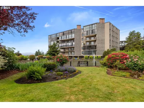 5545 Evergreen Blvd #6402, Vancouver, WA 98661