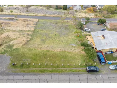 Keasey Ave, Lyle, WA 98635