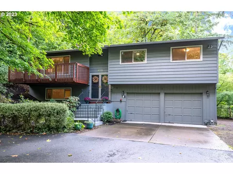 6271 SW Terwilliger Blvd, Portland, OR 97239