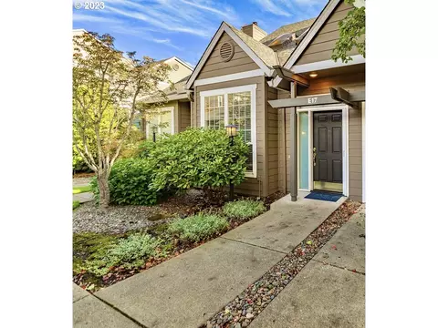 9008 NE 54th St #E17, Vancouver, WA 98662