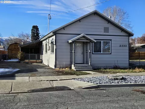 2333 Ash St, Baker City, OR 97814