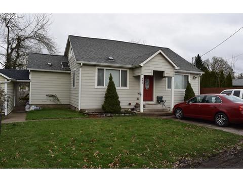 453 Wilkie St, Eugene, OR 97402