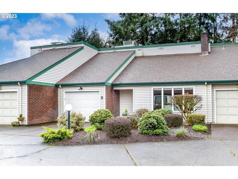 3282 Pacific Pl #B, Albany, OR 97321