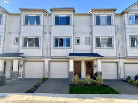 14244 SW Gold Coast Ter, Portland, OR 97224