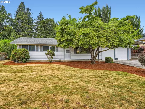 10225 SE 132nd Ave, Happy Valley, OR 97086