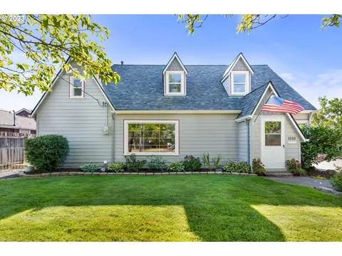 1510 Walnut St, Albany, OR 97321