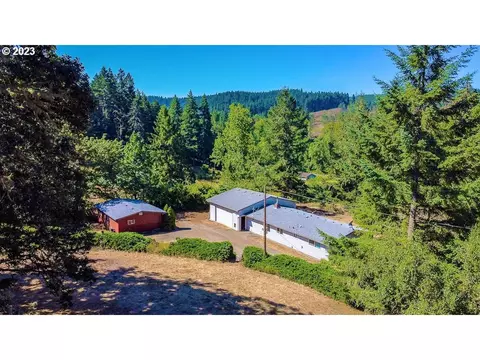 84753 Sarvis Berry Ln, Eugene, OR 97405