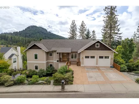 175 W 52nd Ave, Eugene, OR 97405