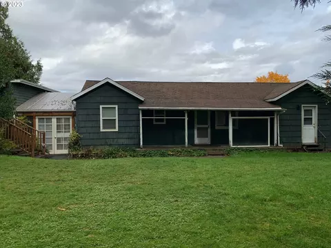 33143 Bellcrest Rd, Scappoose, OR 97056