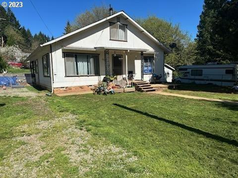 123 7th St, Glendale, OR 97442 photo 1