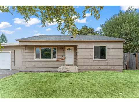 485 21st St, Springfield, OR 97477