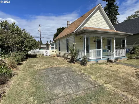 430 E St, Springfield, OR 97477