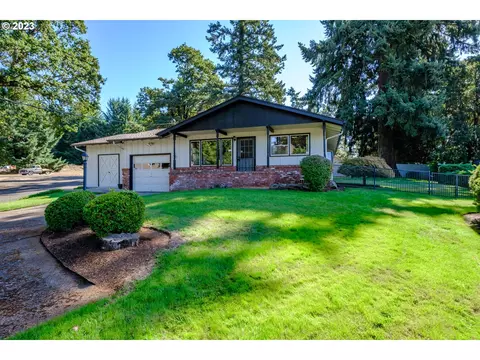 2375 Cloverdale Dr SE, Turner, OR 97392