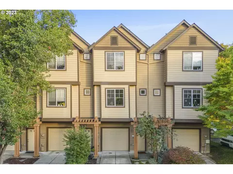 684 SW Dillan Dr, Beaverton, OR 97006