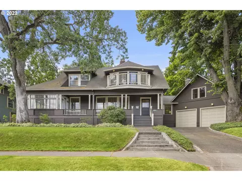 911 Oak St, Hood River, OR 97031
